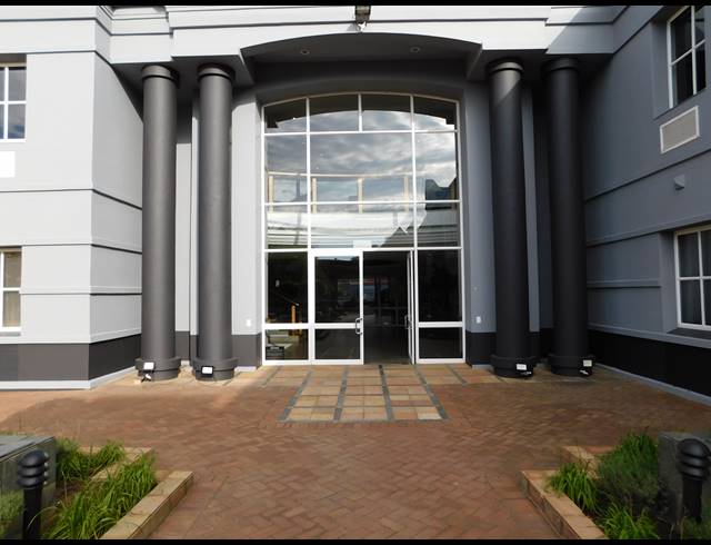 291M² OFFICE TO LET IN ILLOVO